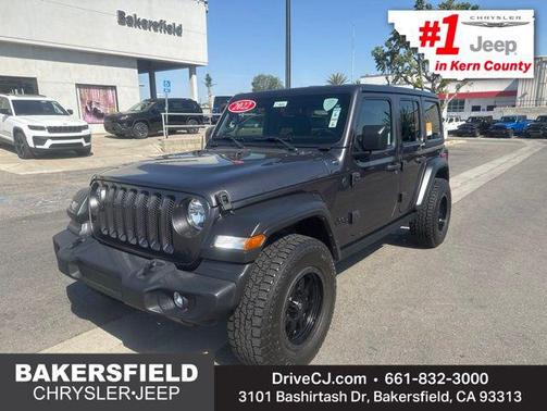 Granite Crystal Metallic Clearcoat 2022 Jeep Wrangler Unlimited Sport