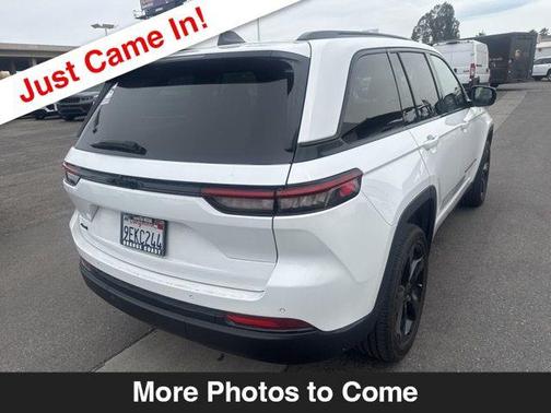 2023 Jeep Grand Cherokee Altitude