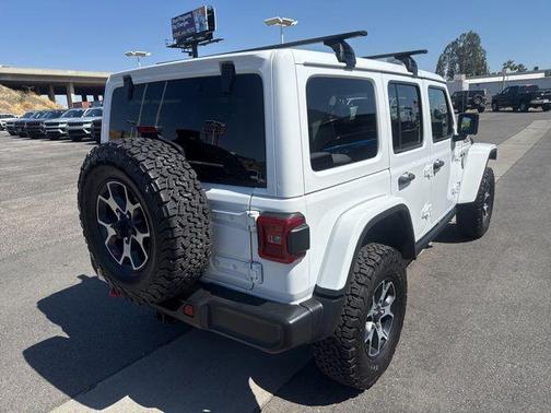 Bright White Clearcoat 2022 Jeep Wrangler Unlimited Rubicon