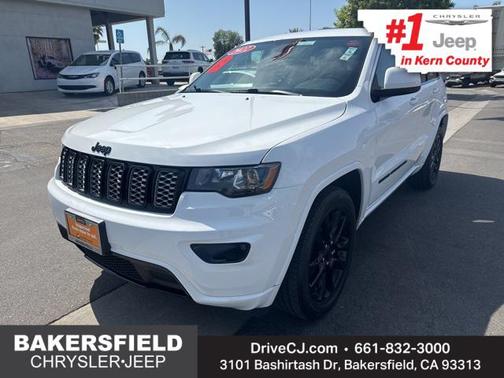 2022 Jeep Grand Cherokee Laredo