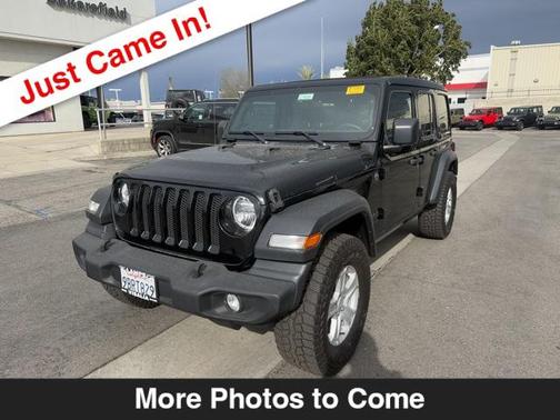 2022 Jeep Wrangler Unlimited Sport