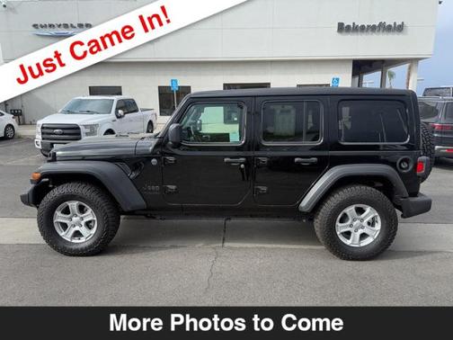 2022 Jeep Wrangler Unlimited Sport