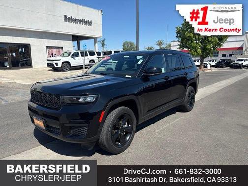 Diamond Black 2023 Jeep Grand Cherokee L Altitude