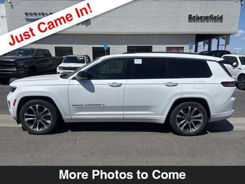 Bright White Clearcoat 2022 Jeep Grand Cherokee L Overland