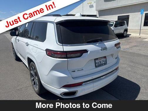 Bright White Clearcoat 2022 Jeep Grand Cherokee L Overland