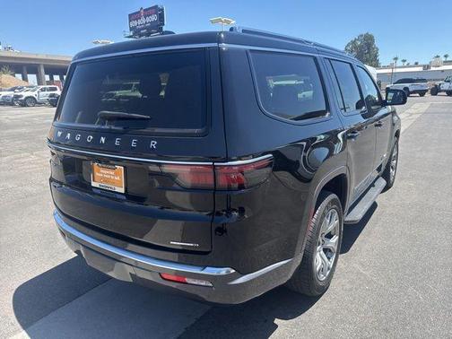 2022 Jeep Wagoneer Series II 4x2