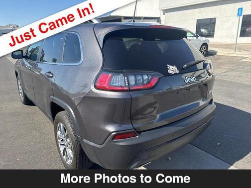 2021 Jeep Cherokee Latitude Lux