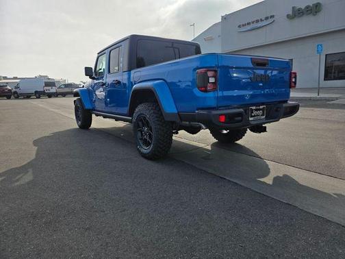 2026 Jeep Gladiator Willys 4x4