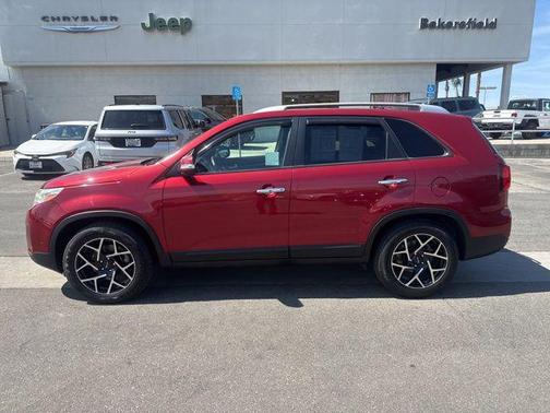 Remington Red Metallic 2015 Kia Sorento LX