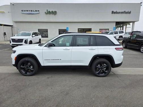 2025 Jeep Grand Cherokee Altitude