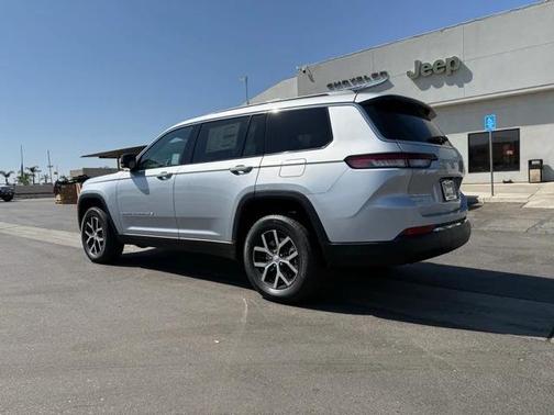2025 Jeep Grand Cherokee Limited X