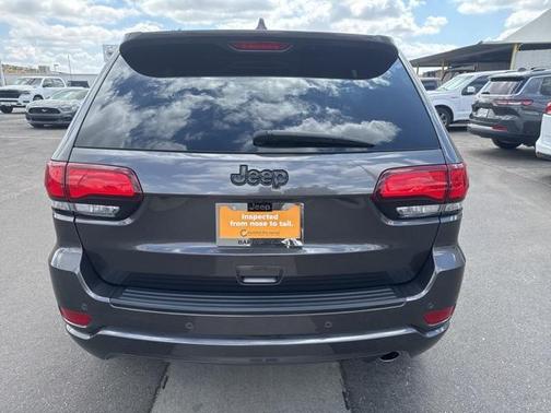 2021 Jeep Grand Cherokee Laredo