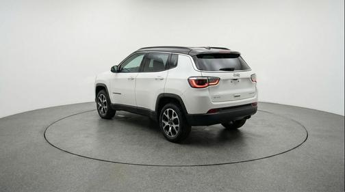 Bright White Clearcoat 2025 Jeep Compass Limited