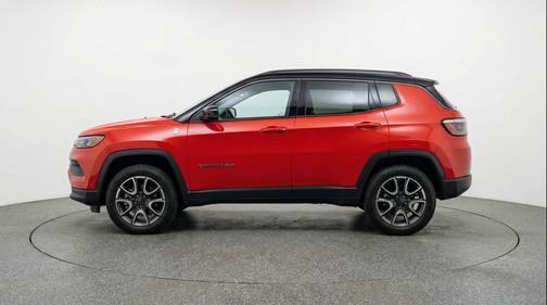 Red Hot Pearlcoat 2025 Jeep Compass Trailhawk