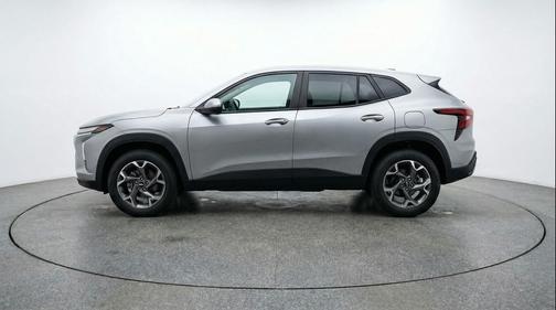 Sterling Gray Metallic 2025 Chevrolet Trax LT