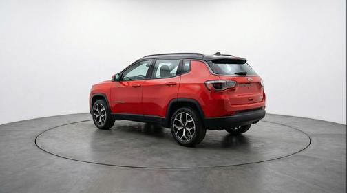 Red Hot Pearlcoat 2025 Jeep Compass Limited