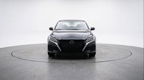 Super Black 2025 Nissan Altima SV FWD