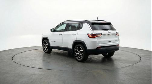 Bright White Clearcoat 2025 Jeep Compass Limited
