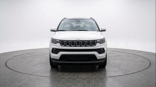 Bright White Clearcoat 2025 Jeep Compass Limited