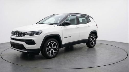 Bright White Clearcoat 2025 Jeep Compass Limited
