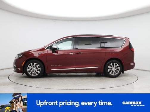 Burgundy 2023 Chrysler Pacifica Hybrid Pinnacle