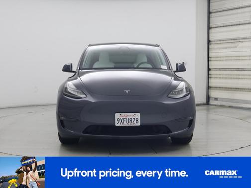 Gray 2023 Tesla Model Y Long Range