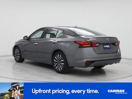 2023 Nissan Altima SV