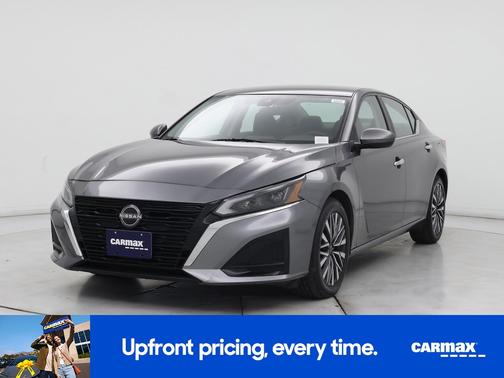 2023 Nissan Altima SV