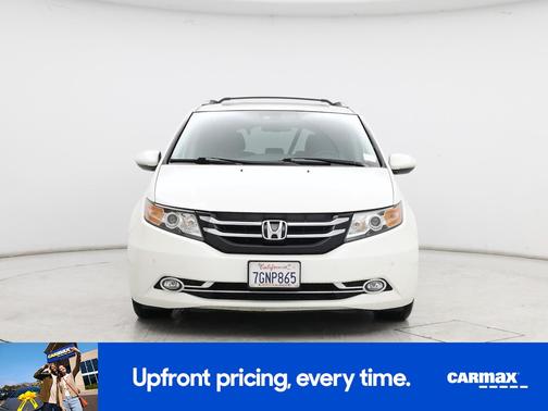 White 2014 Honda Odyssey Touring Elite