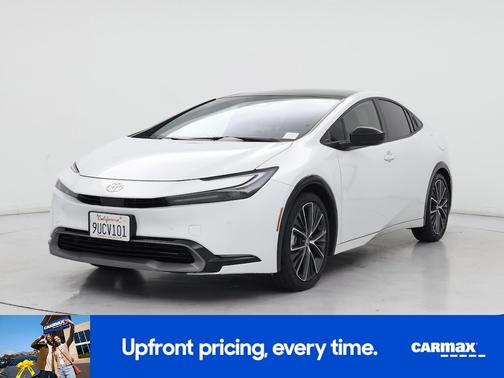 2025 Toyota Prius XLE