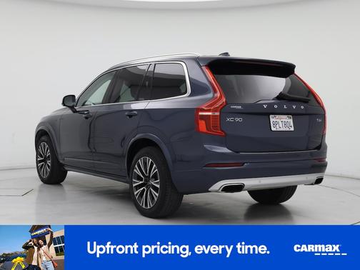 2020 Volvo XC90 T6 Momentum