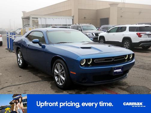 2022 Dodge Challenger SXT