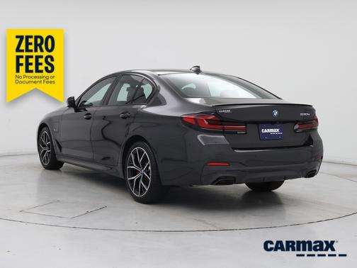 Gray 2023 BMW 530e