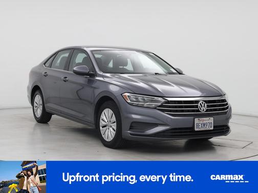 Gray 2019 Volkswagen Jetta S