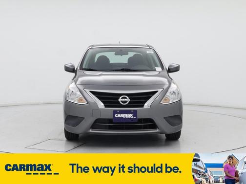 2019 Nissan Versa SV
