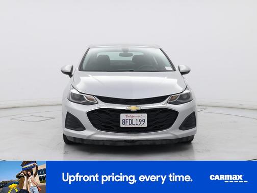 Silver 2019 Chevrolet Cruze LT