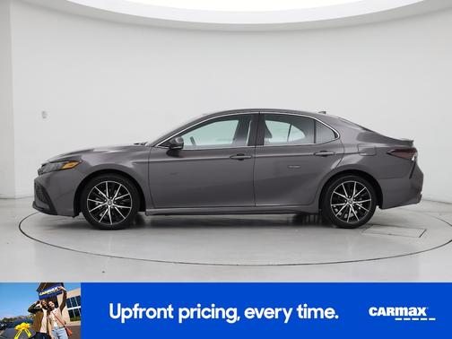 2023 Toyota Camry Hybrid SE