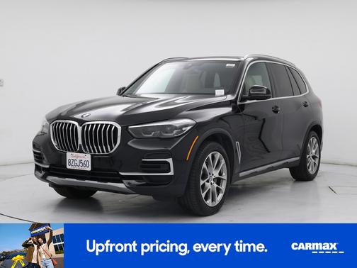 Black 2022 BMW X5 xDrive40i