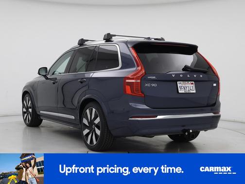 2023 Volvo XC90 Recharge Plug-In Hybrid T8 Ultimate Bright Theme