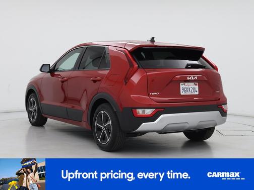 2023 Kia Niro LX