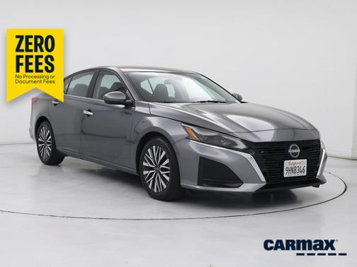Gray 2023 Nissan Altima SV