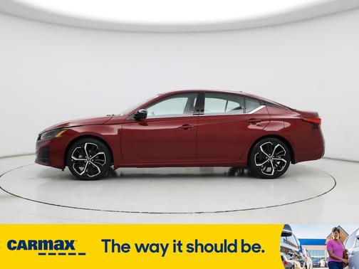 2024 Nissan Altima SR