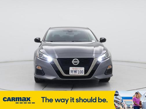 2020 Nissan Altima SR