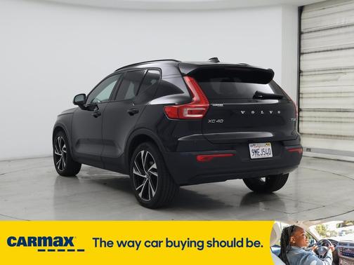 2021 Volvo XC40 T5 R-Design