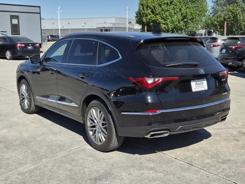 Majestic Black Pearl 2023 Acura MDX