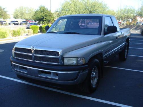2000 Dodge Ram 1500 