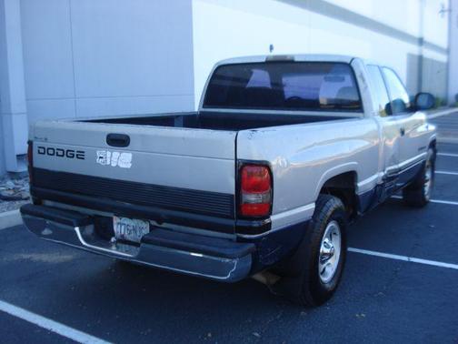 2000 Dodge Ram 1500 