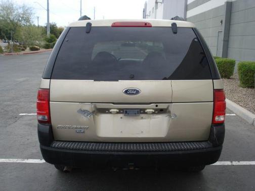 2002 Ford Explorer XLS