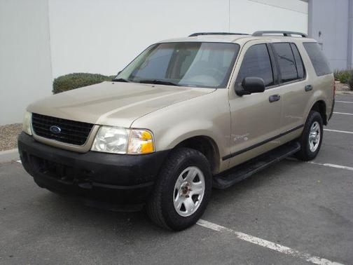 2002 Ford Explorer XLS