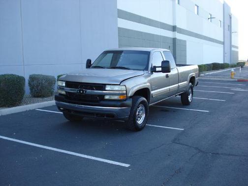 2002 Chevrolet Silverado 2500 LS H/D Extended Cab